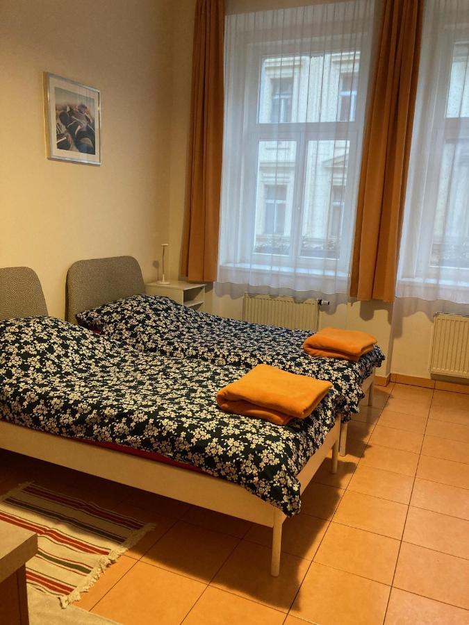 Aparthotel City 5 プラハ エクステリア 写真